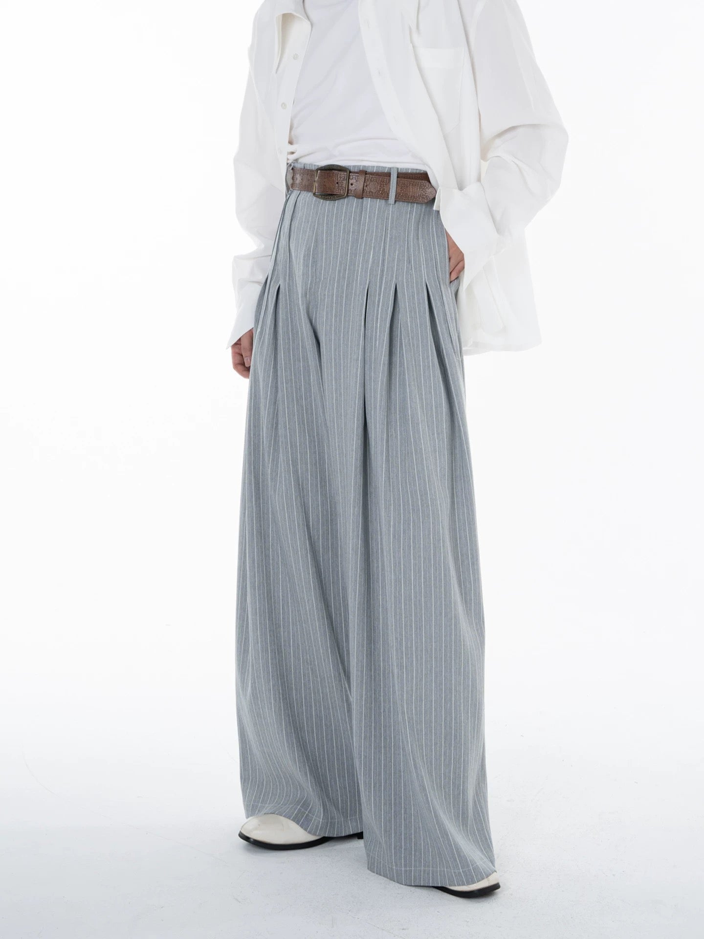 Pleated Loose Wide Leg Striped Trousers